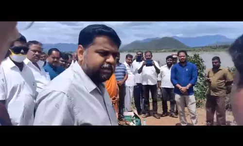 സർക്കാർ പദ്ധതി തുടങ്ങുമ്പോൾ ഹൈന്ദവ ആചാരപ്രകാരം പൂജ; തടഞ്ഞ് ഡിഎംകെ എം.പി