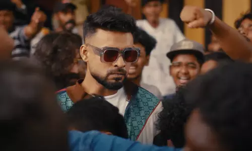 അടികള്‍ പലവിധം; ആവേശത്തിരയിളക്കി മണവാളന്‍ വസീമെത്തി