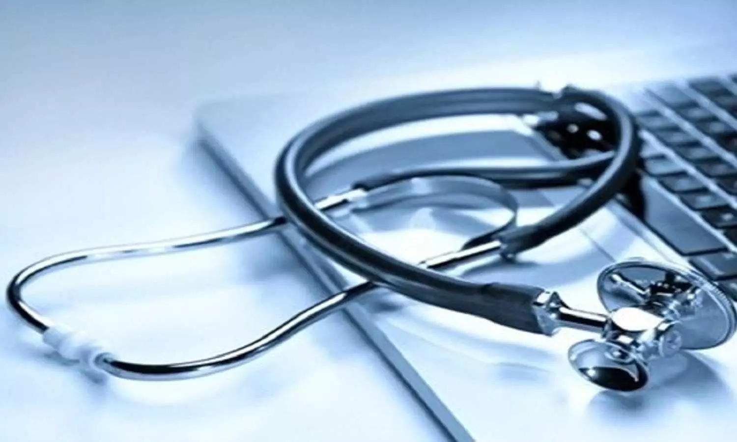 പരീക്ഷ കഴിഞ്ഞു കോളേജിൽ വച്ചു അടിവസ്ത്രം ഇടേണ്ടെന്ന് പറഞ്ഞു: ആയൂരിലെ പരീക്ഷ കേന്ദ്രത്തിനെതിരെ കൂടുതൽ പരാതി