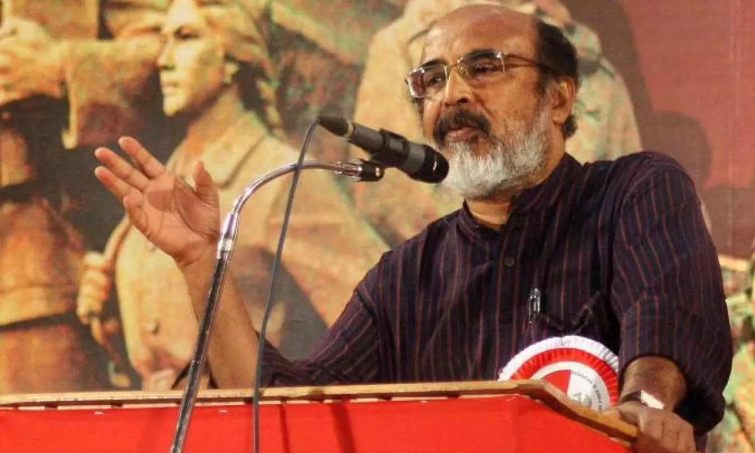 കിഫ്ബി വിദേശ നാണയ വിനിമയ ചട്ടം ലംഘിച്ചെന്ന പരാതി; തോമസ് ഐസക്കിന് ഇ.ഡി നോട്ടീസ് കിഫ്ബി വിദേശ നാണയ വിനിമയ ചട്ടം ലംഘിച്ചെന്ന പരാതി; തോമസ് ഐസക്കിന് ഇ.ഡി നോട്ടീസ്