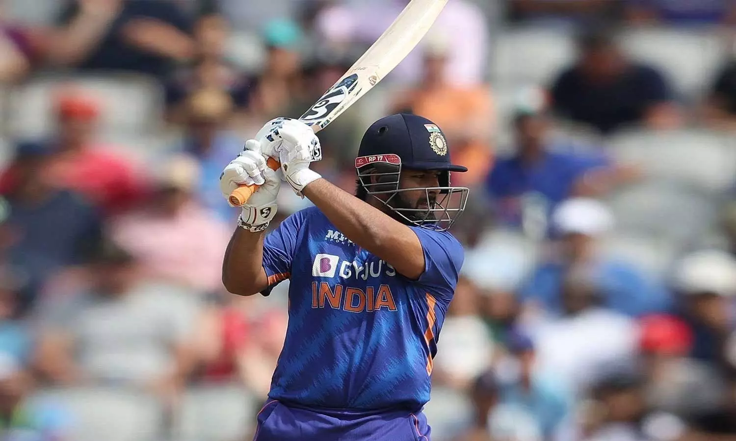 റിഷഭ് പന്തിന് കന്നി സെഞ്ച്വറി; ഇംഗ്ലണ്ടിനെതിരെ ഇന്ത്യക്ക് അഞ്ചു വിക്കറ്റ് ജയം, പരമ്പര