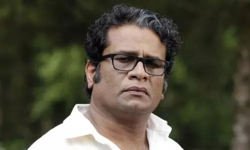 ഈ ചെകുത്താന്‍റെ സ്വന്തം നാട്ടിൽ നിന്ന് രക്ഷപ്പെട്ടാൽ അത്രയും നന്ന്, സഹിക്കാവുന്നതിന്‍റെ അപ്പുറമെത്തി കാര്യങ്ങൾ: ഹരീഷ് പേരടി