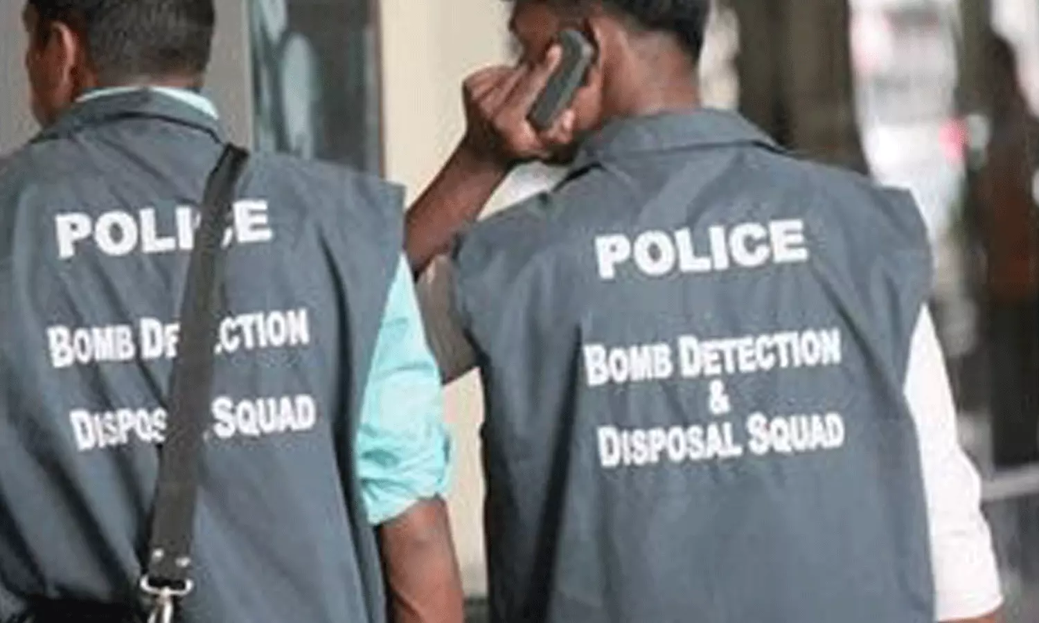 ബോബ് ഭീഷണി: ബംഗളൂരുവിലെ സ്കൂൾ ഒഴിപ്പിച്ചു ബോബ് ഭീഷണി: ബംഗളൂരുവിലെ സ്കൂൾ ഒഴിപ്പിച്ചു