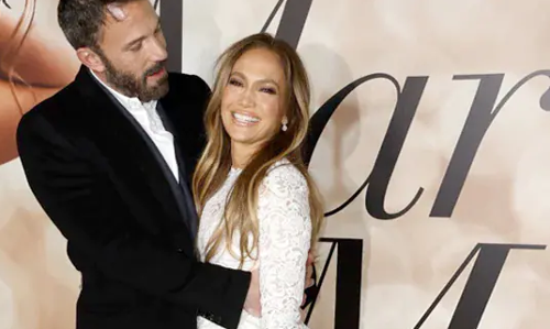 ജെന്നിഫര്‍ ലോപ്പസും ബെന്‍ അഫ്ലെക്കും വിവാഹിതരായി