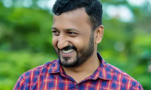 എസ്.എഫ്.ഐ  സെക്രട്ടറിയെ പോലെ സഹപാഠിയെ കൊല്ലാൻ ശ്രമിച്ചതിനല്ല ശബരിയുടെ അറസ്റ്റ്: രാഹുല്‍ മാങ്കൂട്ടത്തില്‍