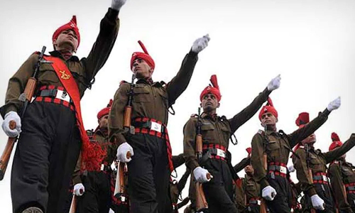 അഞ്ച് വർഷത്തിനിടെ ആത്മഹത്യ ചെയ്തത് 819 സായുധ സേനാംഗങ്ങൾ