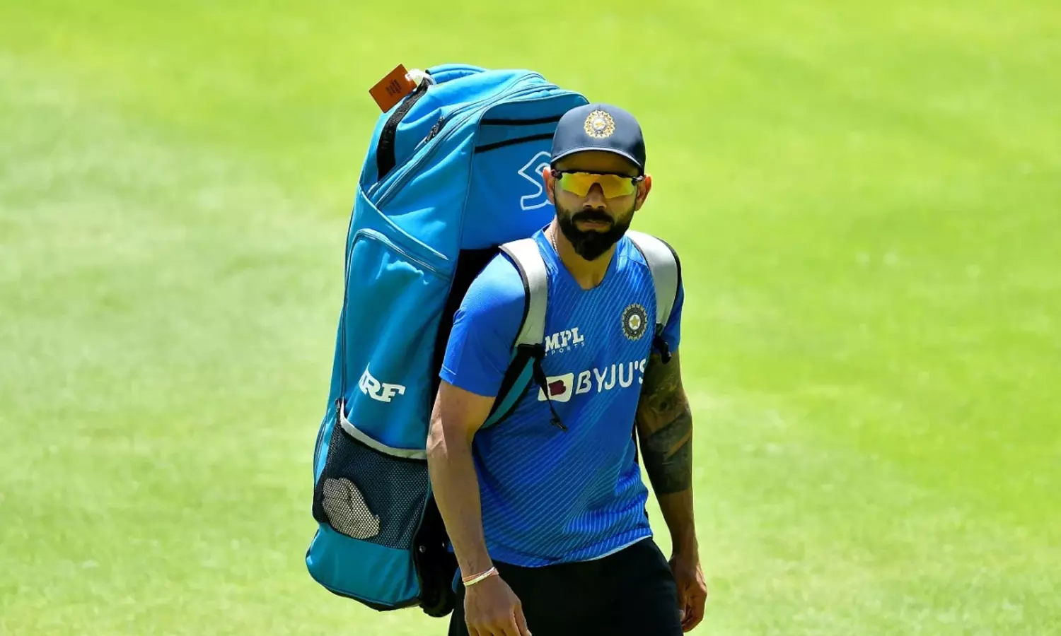 വിശ്രമം വെട്ടിച്ചുരുക്കി സിംബാവെ പര്യടനത്തിൽ തിരികെ വരാൻ വിരാട് കോഹ്ലി വിശ്രമം വെട്ടിച്ചുരുക്കി സിംബാവെ പര്യടനത്തിൽ തിരികെ വരാൻ വിരാട് കോഹ്ലി