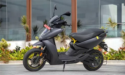 കൂടുതൽ റേഞ്ച്, കൂടുതൽ പവർ; മൂന്നാം തലമുറ ഏഥർ ഇവി സ്‌കൂട്ടറുകൾ പുറത്തിറങ്ങി