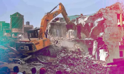 വംശീയതയുടെ ബുള്‍ഡോസറുകള്‍