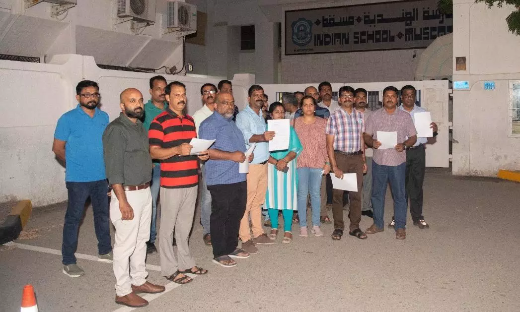 ഇന്ത്യൻ സ്കൂൾ ബോർഡിലേക്ക് ആവശ്യമായ പ്രാതിനിധ്യമില്ല; പ്രക്ഷോഭത്തിനൊരുങ്ങി രക്ഷിതാക്കൾ ഇന്ത്യൻ സ്കൂൾ ബോർഡിലേക്ക് ആവശ്യമായ പ്രാതിനിധ്യമില്ല; പ്രക്ഷോഭത്തിനൊരുങ്ങി രക്ഷിതാക്കൾ