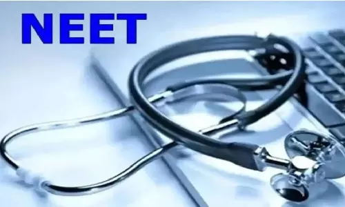 വിദ്യാർഥിനികളുടെ അടിവസ്ത്രം അഴിപ്പിച്ച സംഭവം: ഏഴ് പ്രതികൾക്കും ജാമ്യം വിദ്യാർഥിനികളുടെ അടിവസ്ത്രം അഴിപ്പിച്ച സംഭവം: ഏഴ് പ്രതികൾക്കും ജാമ്യം