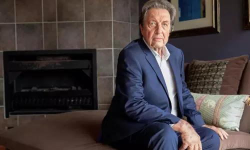 കൂടുതൽ ഇലോൺ മസ്‌കുമാരെ ഉൽപാദിപ്പിക്കണം; കൊളംബിയൻ കമ്പനിക്ക് ബീജദാനത്തിനൊരുങ്ങി പിതാവ്