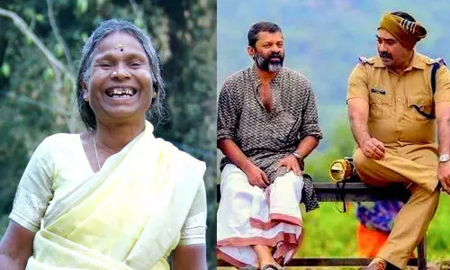 അവാർഡ് പാട്ടിന്റെ വേരിലേക്ക് കടക്കുന്നു; നഞ്ചിയമ്മയെ അഭിനന്ദിച്ച് കവി സച്ചിദാനന്ദൻ