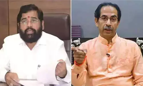 ഭൂരിപക്ഷം തെളിയിക്കുന്ന രേഖകൾ ഹാജരാക്കണം; ഉദ്ധവ്, ഷിൻഡെ വിഭാഗങ്ങളോട് തെരഞ്ഞെടുപ്പ് കമ്മീഷൻ