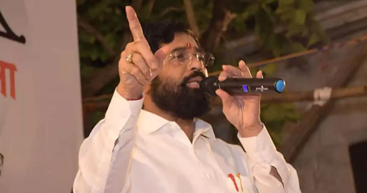 ഏക്നാഥ് ഷിന്ഡേയെ മുഖ്യന്ത്രിയാക്കിയത് ഹൃദയഭാരത്തോടെ: ബി.ജെ.പി മഹാരാഷ്ട്ര അധ്യക്ഷന് ഏക്നാഥ് ഷിന്ഡേയെ മുഖ്യന്ത്രിയാക്കിയത് ഹൃദയഭാരത്തോടെ: ബി.ജെ.പി മഹാരാഷ്ട്ര അധ്യക്ഷന്