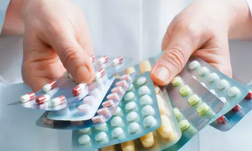 ചില മരുന്നുകളുടെ വില 70 ശതമാനം വരെ കുറയ്ക്കാനൊരുങ്ങി കേന്ദ്രം