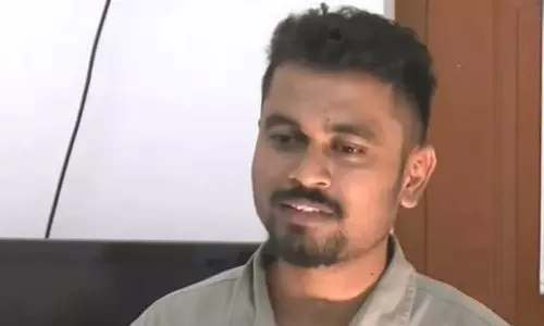എല്ലാവർക്കും നന്ദി; അംഗോള ജയിലിൽ കുടുങ്ങിയ രഞ്ജിത്ത് നാട്ടിലെത്തി എല്ലാവർക്കും നന്ദി; അംഗോള ജയിലിൽ കുടുങ്ങിയ രഞ്ജിത്ത് നാട്ടിലെത്തി