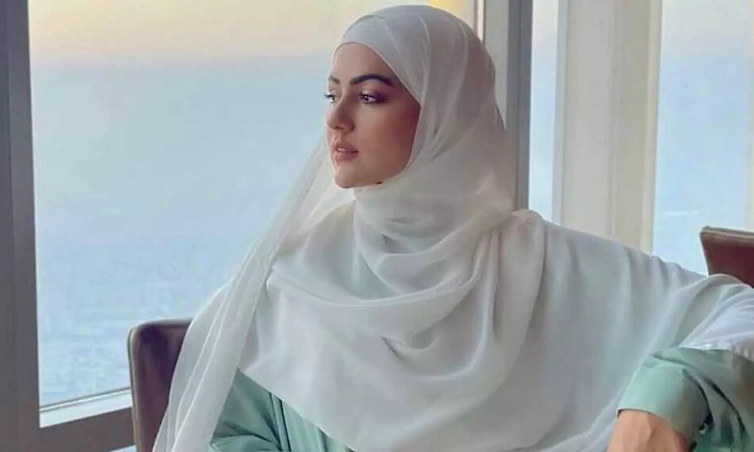 സ്വപ്നത്തിൽ എപ്പോഴും ഖബര്‍ കാണുമായിരുന്നു, കത്തിജ്ജ്വലിക്കുന്ന ഖബര്‍:   തുറന്ന് പറഞ്ഞ്‌ സനാ ഖാന്‍