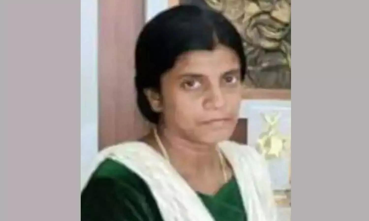 തലയിൽ തേങ്ങ വീണ് യുവതിക്ക് ദാരുണാന്ത്യം