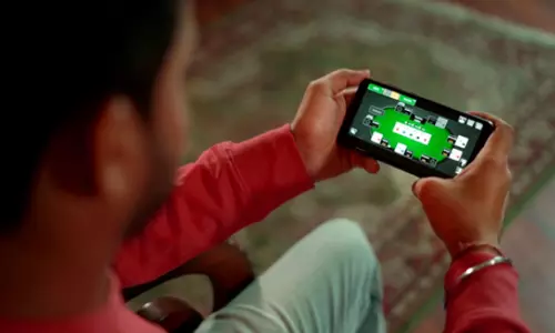 വരൂ, നമുക്ക് റമ്മി കളിച്ചു കോടീശ്വരന്മാരാകാം!