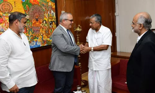 കേരളത്തിന് ഇനി ക്യൂബയുടെ ആരോഗ്യസേവനം; അംബാസഡറുമായി മുഖ്യമന്ത്രി കൂടിക്കാഴ്ച നടത്തി