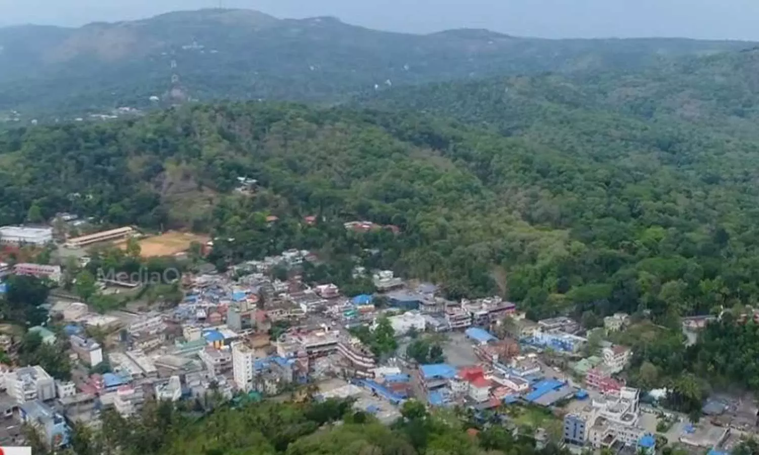 ബഫർ സോണിൽ നിന്നും ജനവാസ കേന്ദ്രങ്ങളെ ഒഴിവാക്കും; 2019 ലെ ഉത്തരവ് തിരുത്താൻ തീരുമാനം ബഫർ സോണിൽ നിന്നും ജനവാസ കേന്ദ്രങ്ങളെ ഒഴിവാക്കും; 2019 ലെ ഉത്തരവ് തിരുത്താൻ തീരുമാനം