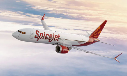 സ്പൈസ് ജെറ്റിനെതിരെ ഡി.ജി.സി.എയുടെ നടപടി; 50 ശതമാനം സര്‍വീസുകള്‍ വെട്ടിക്കുറച്ചു