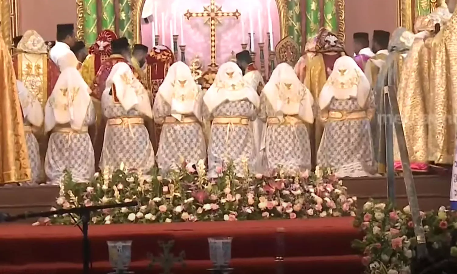 മലങ്കര ഓർത്തഡോക്സ് സഭയിൽ ഏഴ് പുതിയ മെത്രാപൊലീത്തമാരെ ഇന്ന് വാഴിക്കും മലങ്കര ഓർത്തഡോക്സ് സഭയിൽ ഏഴ് പുതിയ മെത്രാപൊലീത്തമാരെ ഇന്ന് വാഴിക്കും