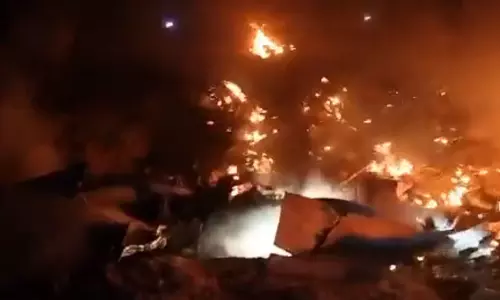 വ്യോമസേനയുടെ യുദ്ധവിമാനം രാജസ്ഥാനില് തകര്ന്നു വീണു; 2 പൈലറ്റുമാര് മരിച്ചു വ്യോമസേനയുടെ യുദ്ധവിമാനം രാജസ്ഥാനില് തകര്ന്നു വീണു; 2 പൈലറ്റുമാര് മരിച്ചു