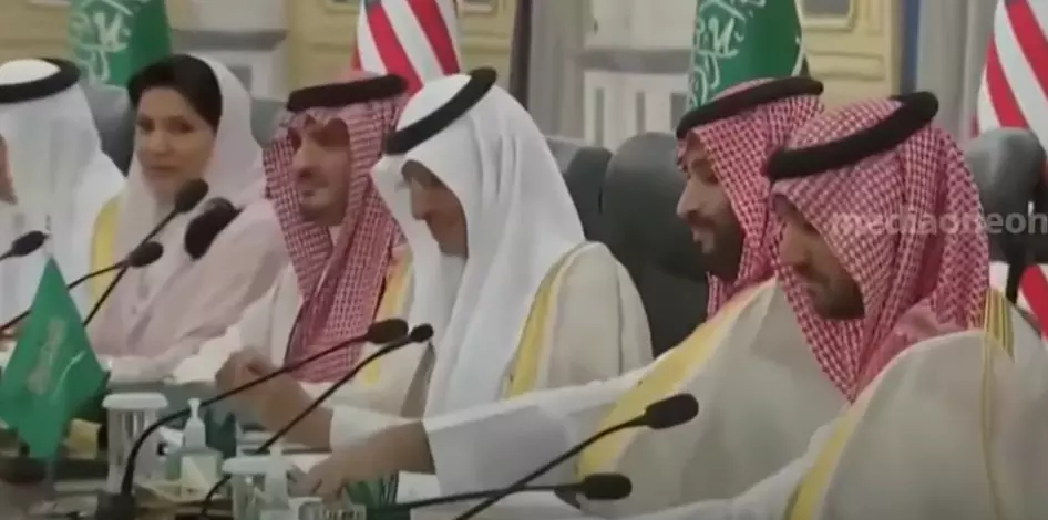 ആഗസ്റ്റ് മൂന്നിന് നിർണായക ഒപെക് യോഗം; എണ്ണ വിഷയത്തിൽ റഷ്യയും സൗദിയും ചർച്ച നടത്തി ആഗസ്റ്റ് മൂന്നിന് നിർണായക ഒപെക് യോഗം; എണ്ണ വിഷയത്തിൽ റഷ്യയും സൗദിയും ചർച്ച നടത്തി