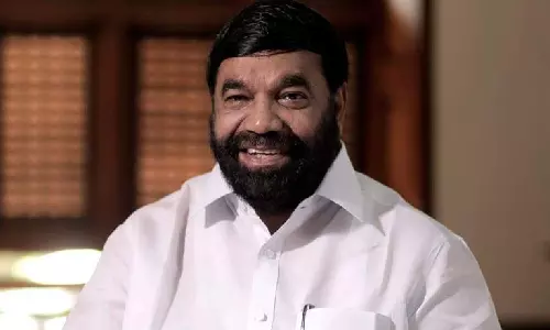 ഒട്ടും കൊടുത്തില്ല എന്ന് പറയരുത്, ഫിലോമിനയുടെ ചികിത്സയ്ക്ക് 4.60 ലക്ഷം രൂപ നൽകിയിട്ടുണ്ട്- മന്ത്രി വി.എൻ വാസവൻ