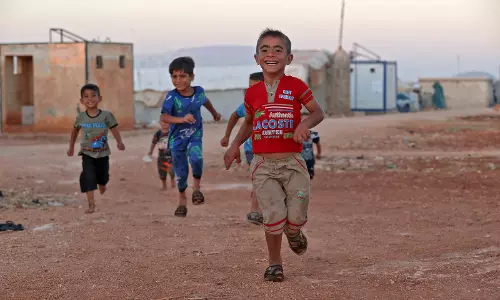 കുടിയിറക്കപ്പെട്ടവർക്കായി സിറിയയിൽ ഗ്രാമം   തന്നെ നിർമിക്കാനൊരുങ്ങി ഖത്തറും തുർക്കിയും