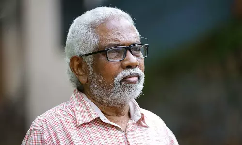 എഴുതിയതൊന്നും അവാർഡിന് വേണ്ടിയല്ല- സാഹിത്യ അക്കാദമി പുരസ്കാരം നിരസിച്ച് കുഞ്ഞാമൻ എഴുതിയതൊന്നും അവാർഡിന് വേണ്ടിയല്ല- സാഹിത്യ അക്കാദമി പുരസ്കാരം നിരസിച്ച് കുഞ്ഞാമൻ