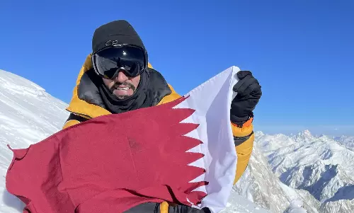 കൈവിരലുകൾ നഷ്ടപ്പെട്ടിട്ടും ലോകത്തെ ഉയരം കൂടിയ രണ്ടാമത്തെ കൊടുമുടി കീഴടക്കി ഫഹദ് കൈവിരലുകൾ നഷ്ടപ്പെട്ടിട്ടും ലോകത്തെ ഉയരം കൂടിയ രണ്ടാമത്തെ കൊടുമുടി കീഴടക്കി ഫഹദ്