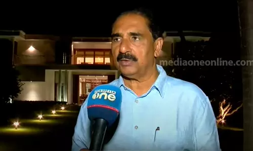 പിണറായിയെ തേടി ഇ.ഡി എത്തില്ല; സിപിഎമ്മും ബിജെപിയും തമ്മിൽ അവിശുദ്ധ കൂട്ടുകെട്ടെന്ന് എൻ.കെ പ്രേമചന്ദ്രൻ