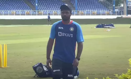 എന്നെ കളിയാക്കിയതാകുമെന്നാണ് കരുതിയത്, പക്ഷെ; സഞ്ജുവിനെ വാനോളം പുകഴ്ത്തി മാധ്യമപ്രവർത്തകൻ എന്നെ കളിയാക്കിയതാകുമെന്നാണ് കരുതിയത്, പക്ഷെ; സഞ്ജുവിനെ വാനോളം പുകഴ്ത്തി മാധ്യമപ്രവർത്തകൻ