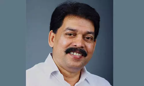 ശ്രീറാം വെങ്കിട്ടരാമന്റെ നിയമനം: ഇടതുപക്ഷത്തെ സഹായിക്കുന്നവരെ വേദനിപ്പിക്കുന്നത് നന്ദികേട്- കാരാട്ട് റസാഖ്