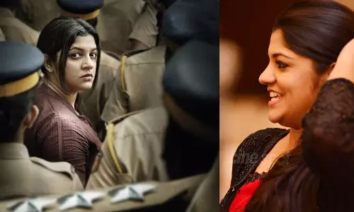 പൊലീസുകാർക്ക് നടുവിൽ അപർണ; ഇനി ഉത്തരം ഫസ്റ്റ്ലുക്ക് പോസ്റ്റർ പൊലീസുകാർക്ക് നടുവിൽ അപർണ; ഇനി ഉത്തരം ഫസ്റ്റ്ലുക്ക് പോസ്റ്റർ