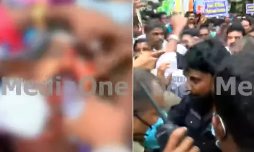 ബിഷപ്പ് ധർമരാജ് റസാലത്തിനെതിരെ വിശ്വാസികളുടെ മാർച്ച്; പൊലീസ് ലാത്തിച്ചാർജിൽ ഒരാളുടെ തലയ്ക്ക് ഗുരുതര പരിക്ക്