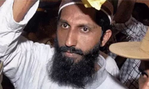 കളമശ്ശേരി ബസ് കത്തിക്കൽ കേസ്; മൂന്ന് പ്രതികൾക്ക് തടവ് ശിക്ഷ കളമശ്ശേരി ബസ് കത്തിക്കൽ കേസ്; മൂന്ന് പ്രതികൾക്ക് തടവ് ശിക്ഷ