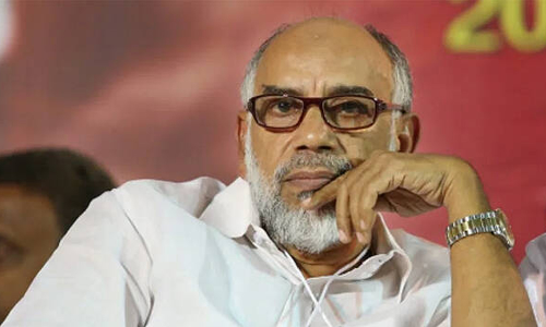 ന്യായീകരണ ക്യാപ്സൂളുകൾ ഡിലീറ്റ് ചെയ്ത് ഓടുകയാണ് സഖാക്കൾക്ക് നല്ലത്: ശ്രീറാം വെങ്കിട്ടരാമനെ കലക്ടർ പദവിയിൽനിന്ന് നീക്കിയ നടപടിയിൽ കെ.പി.എ മജീദ്