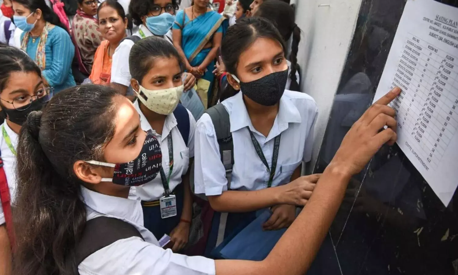 പ്ലസ് വൺ പ്രവേശനം: ആദ്യ അലോട്ട്മെന്റ് വെള്ളിയാഴ്ച പ്ലസ് വൺ പ്രവേശനം: ആദ്യ അലോട്ട്മെന്റ് വെള്ളിയാഴ്ച