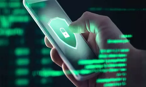 പെഗാസസ് കേസ്; സുപ്രീംകോടതി നിയോഗിച്ച സമിതി റിപ്പോർട്ട് സമർപ്പിച്ചു പെഗാസസ് കേസ്; സുപ്രീംകോടതി നിയോഗിച്ച സമിതി റിപ്പോർട്ട് സമർപ്പിച്ചു