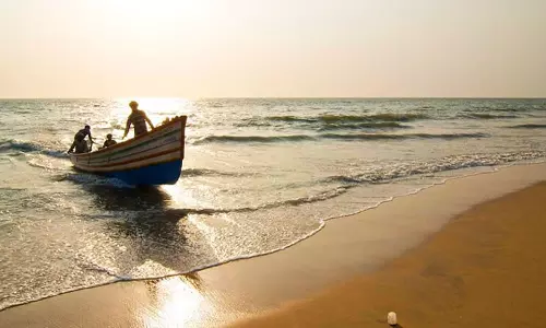 ചാവക്കാട് കാണാതായ മത്സ്യത്തൊഴിലാളികളിൽ ഒരാളുടെ മൃതദേഹം കണ്ടെത്തി