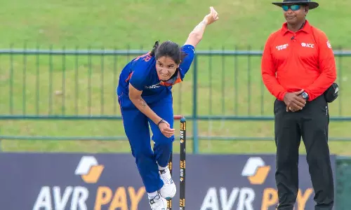 ഇതാ ഇന്ത്യയ്‌ക്കൊരു സ്വിങ് റാണി; കോമൺവെൽത്തില്‍ പുത്തന്‍ താരോദയം