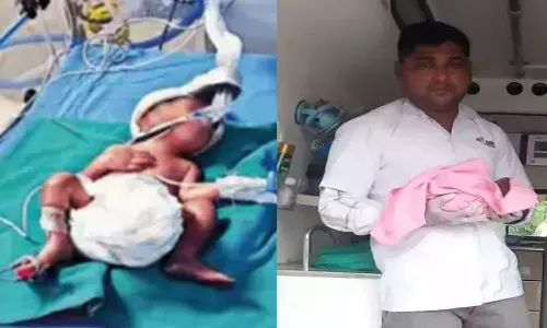 ഗുജറാത്തിൽ പ്രസവിച്ച് മണിക്കൂറുകള്‍ക്കകം ചോരക്കുഞ്ഞുങ്ങളെ ജീവനോടെ കുഴിച്ചുമൂടി