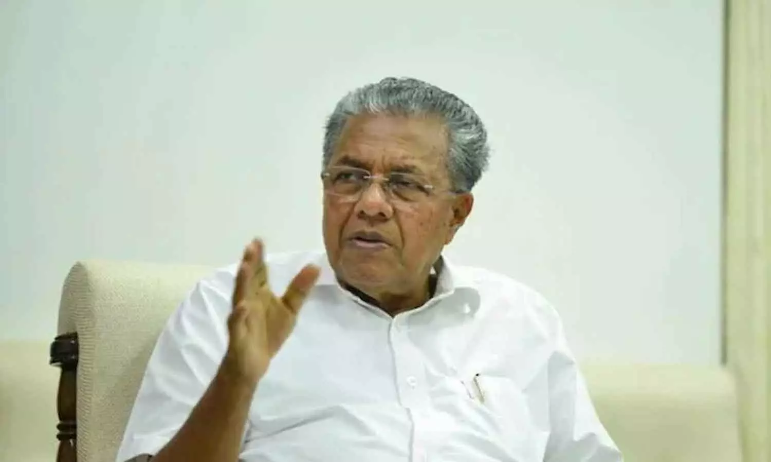 മാധ്യമരംഗത്തെ അപചയം മാധ്യമപ്രവർത്തകർ തന്നെ തിരുത്തണം: മുഖ്യമന്ത്രി മാധ്യമരംഗത്തെ അപചയം മാധ്യമപ്രവർത്തകർ തന്നെ തിരുത്തണം: മുഖ്യമന്ത്രി