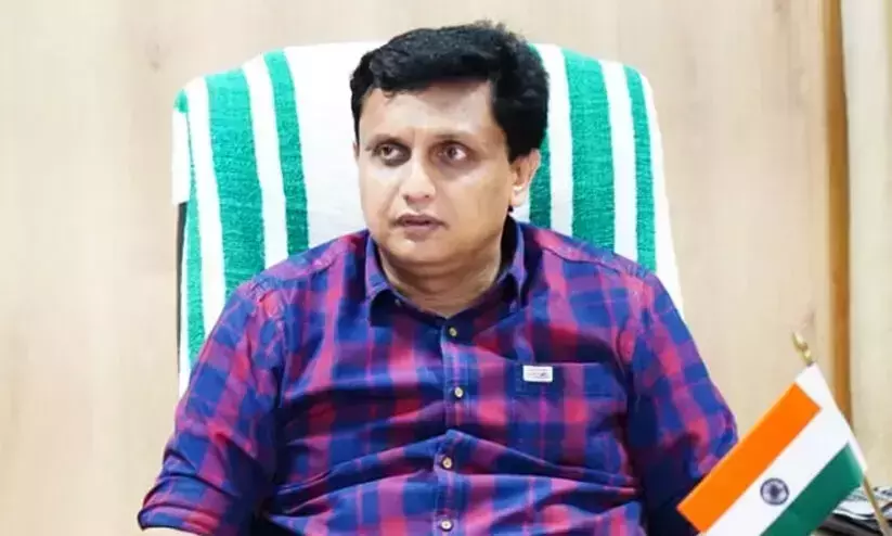 മുസ്‌ലിം സമം തീവ്രവാദം എന്ന ആശയപ്രചാരണം ഏറ്റുപിടിക്കാനാണ് ഈ വിഷം തുപ്പിയത്;  വി അബ്ദുറഹ്മാനെതിരായ പരാമർശത്തിൽ റിയാസ്