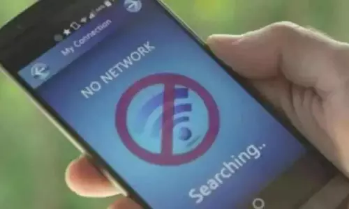 മണിപ്പൂരിൽ അഞ്ചു ദിവസത്തേക്ക് മൊബൈൽ ഇന്റർനെറ്റ് സേവനത്തിന് വിലക്ക്