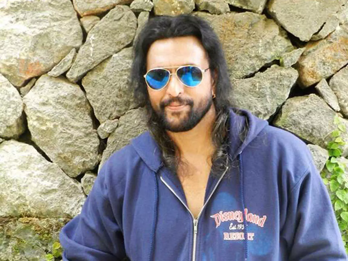 എന്റെ ശബ്ദം അങ്ങനെയല്ല, വഞ്ചിക്കപ്പെടാതിരിക്കൂ; മുന്നറിയിപ്പുമായി ബാബു ആന്റണി എന്റെ ശബ്ദം അങ്ങനെയല്ല, വഞ്ചിക്കപ്പെടാതിരിക്കൂ; മുന്നറിയിപ്പുമായി ബാബു ആന്റണി